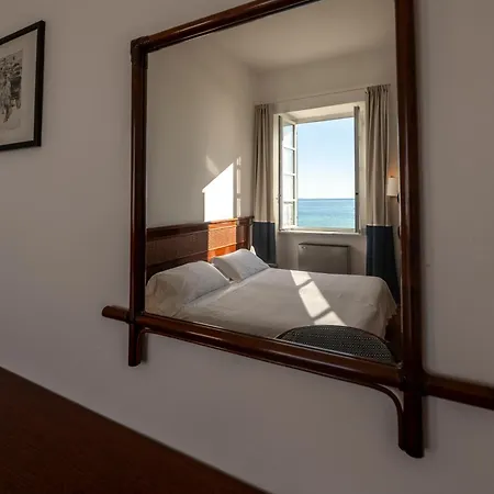 328 - Lord Nelson Chiavari, Vista Mare 1 Апартаменты *