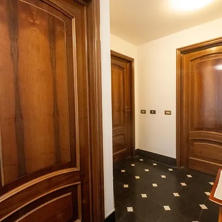 328 - Lord Nelson Chiavari, Vista Mare 1 Апартаменты