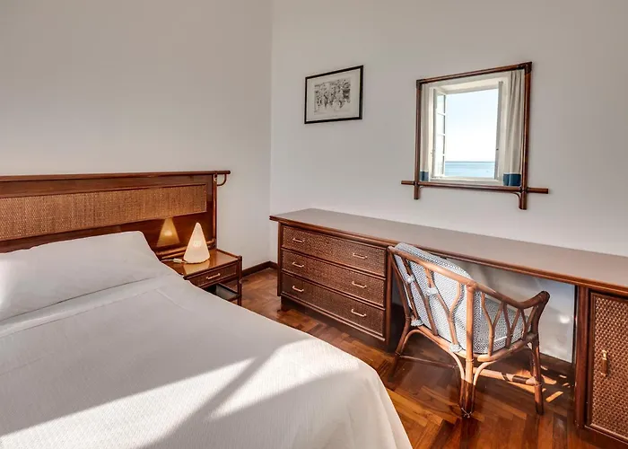 328 - Lord Nelson Chiavari, Vista Mare 1 Apartment