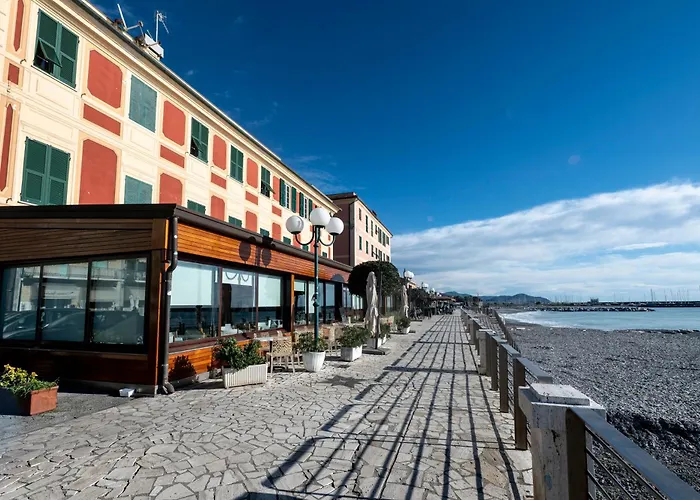 328 - Lord Nelson Chiavari, Vista Mare 1 *