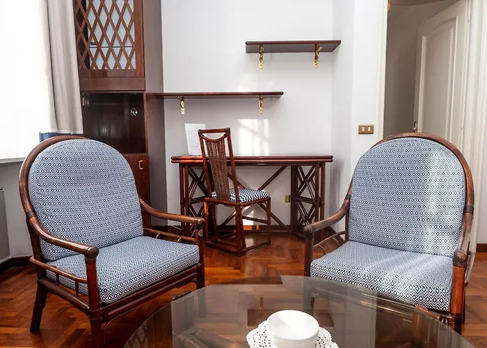 328 - Lord Nelson Chiavari, Vista Mare 1 *